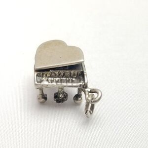 Vintage Sterling Silver Baby Grand Piano Charm Pendant, Instrument Pianist